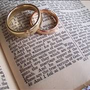 Wedding rings symbols